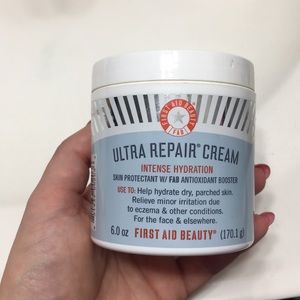 First Aid Beauty Ultra Repair Cream